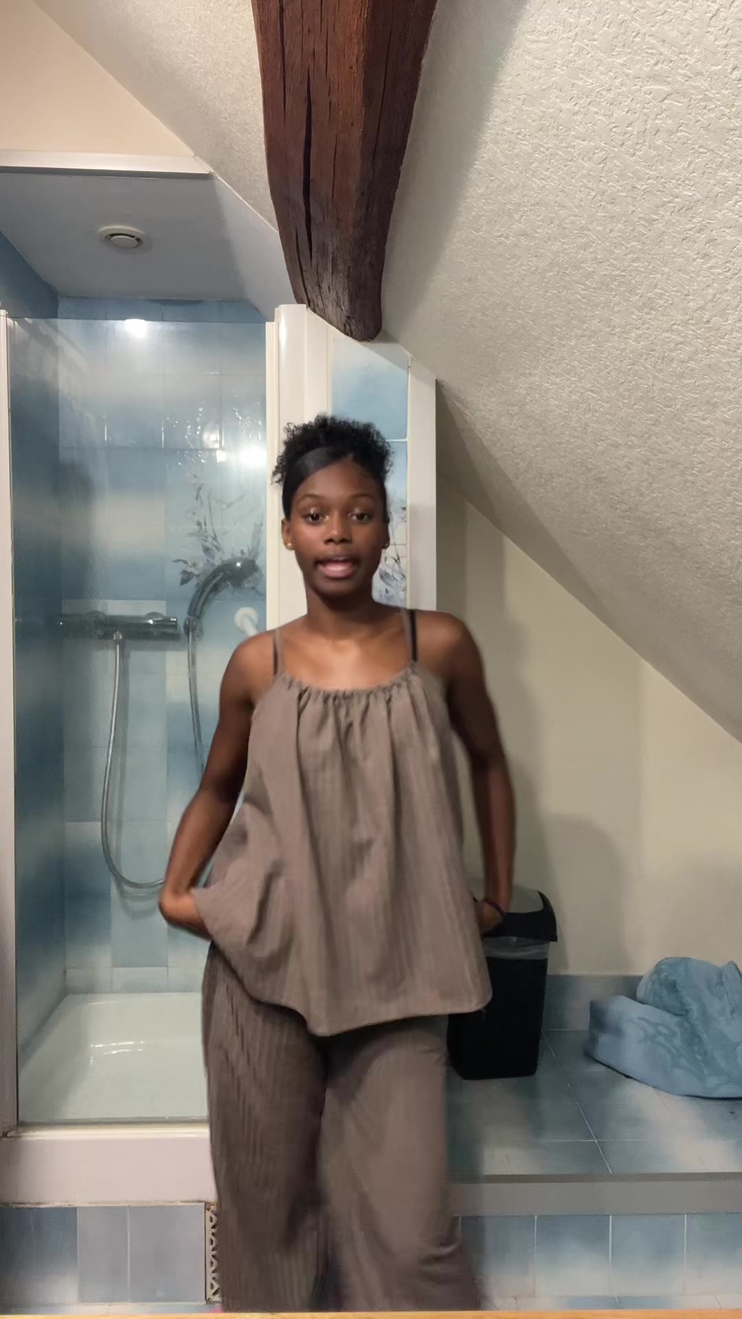 @Lin2say 🇨🇻