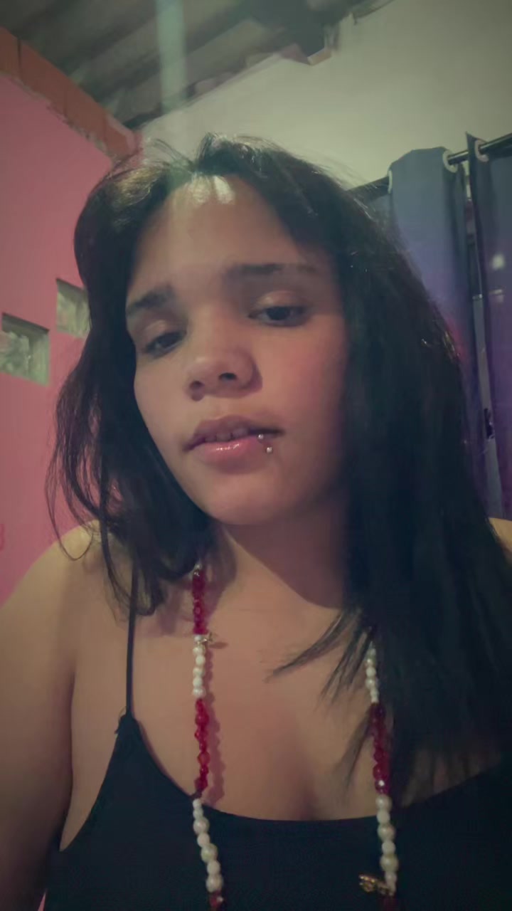 @Anaaa