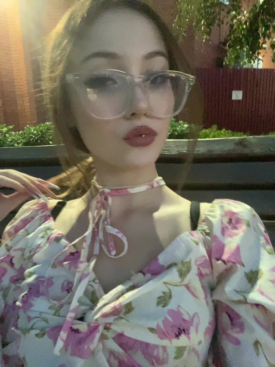 @серфова