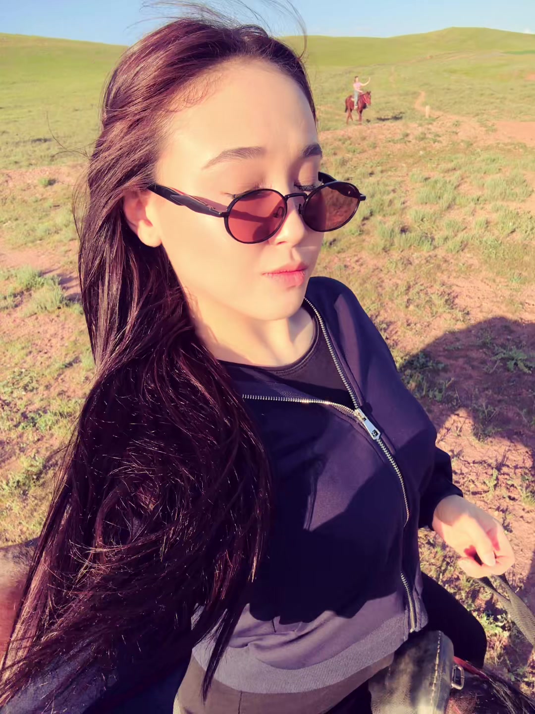 @Aneelkkaa✨