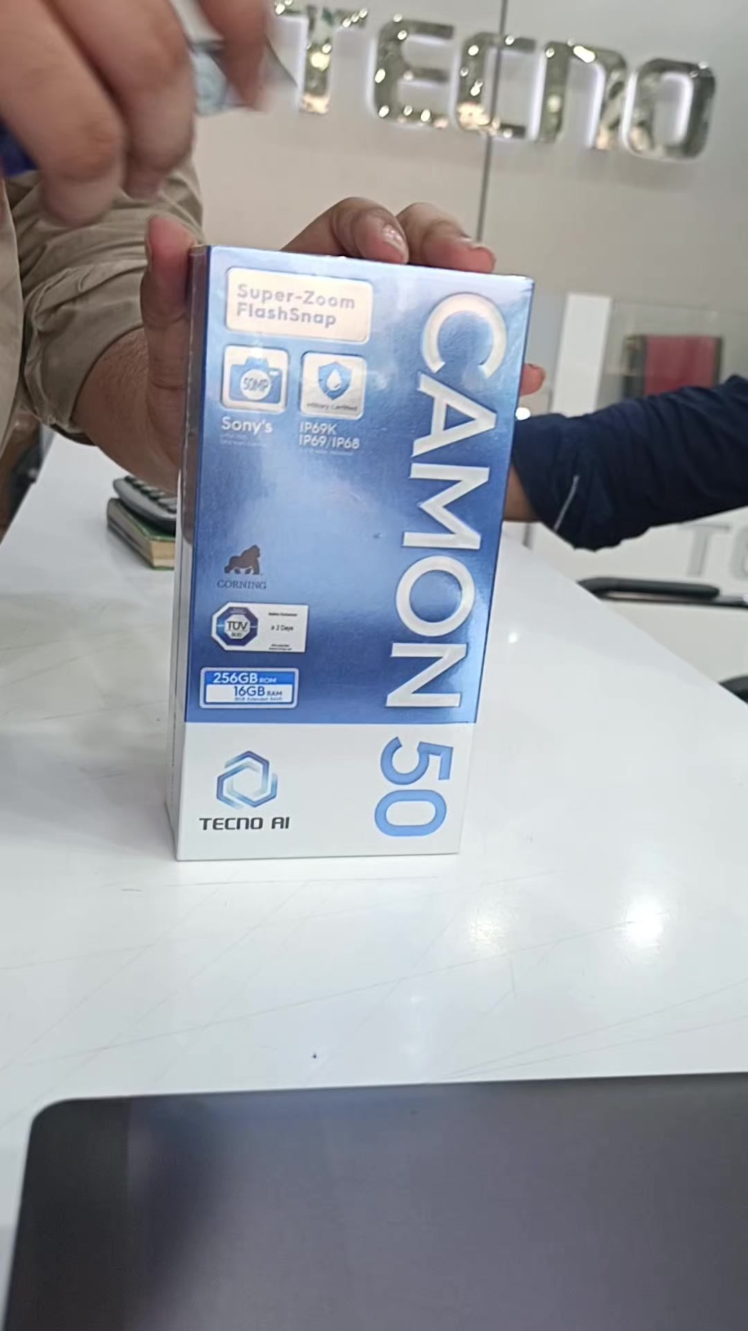 @AIR TEL PLUS MOBILE