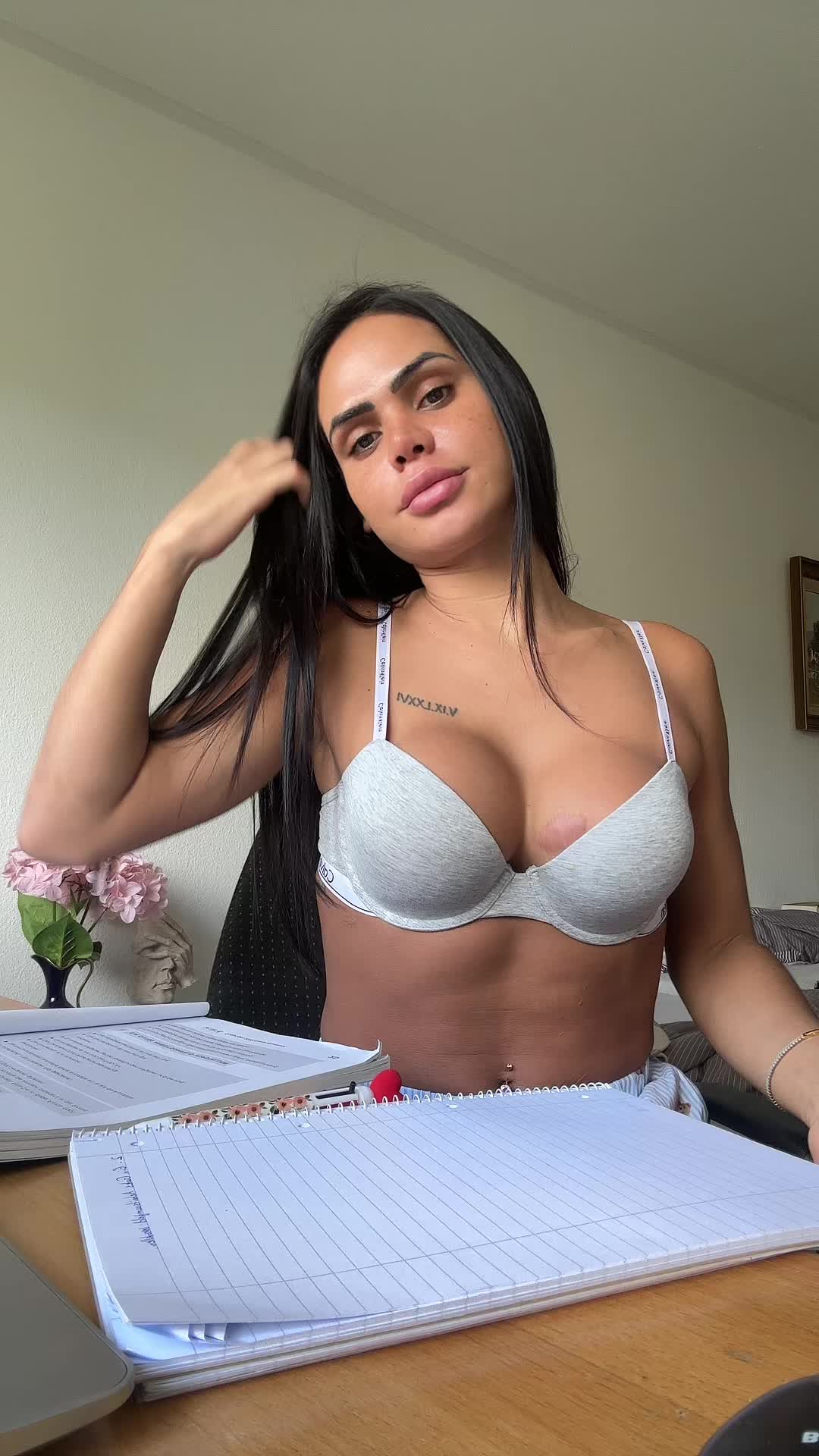 @Luizabubu