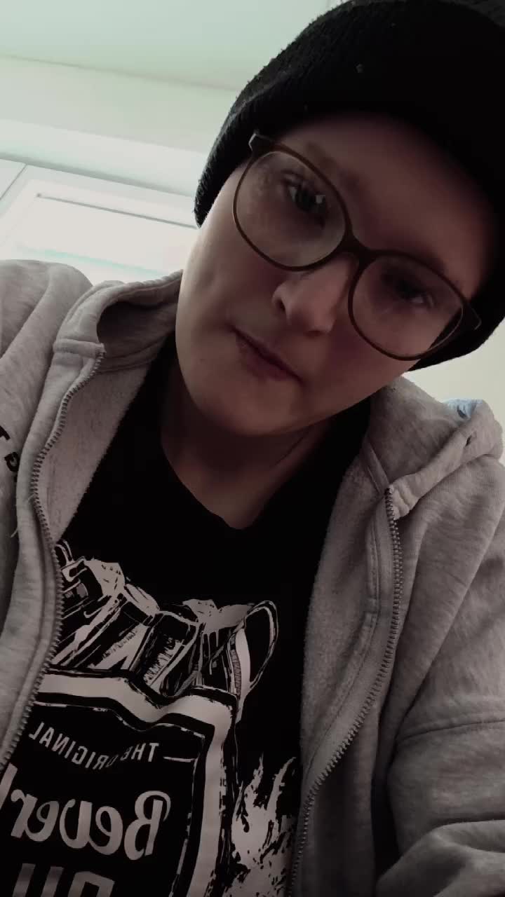 @Small_strays_bite