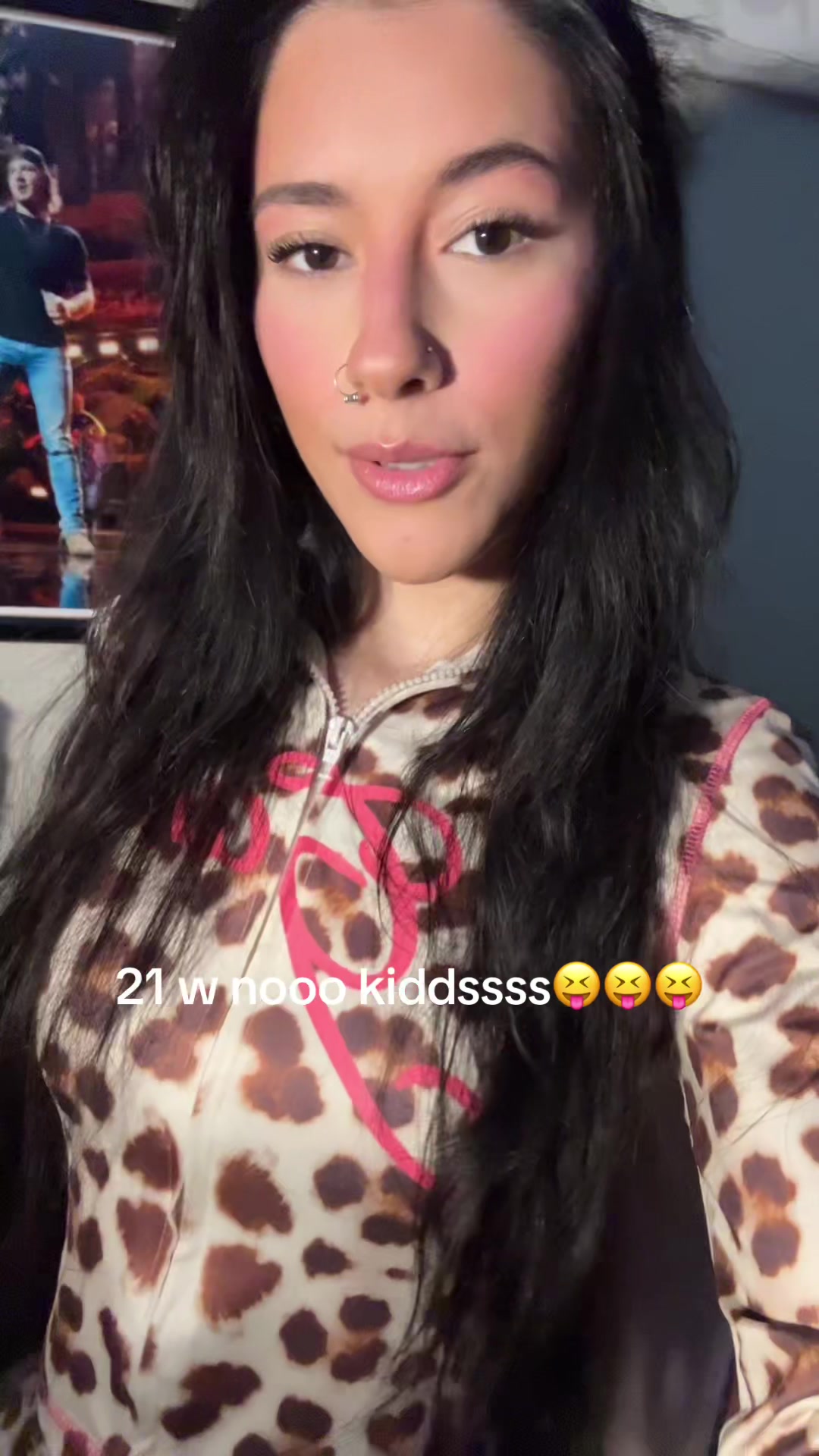 @๐