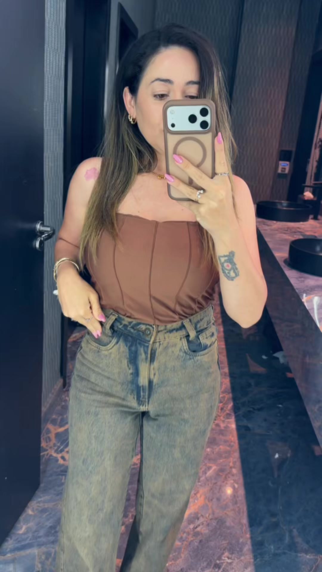 @Sales🦋