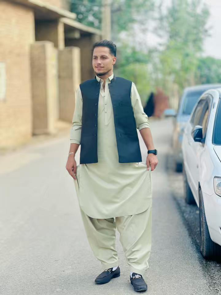 @Sherry AFriDi ⚜️❤️