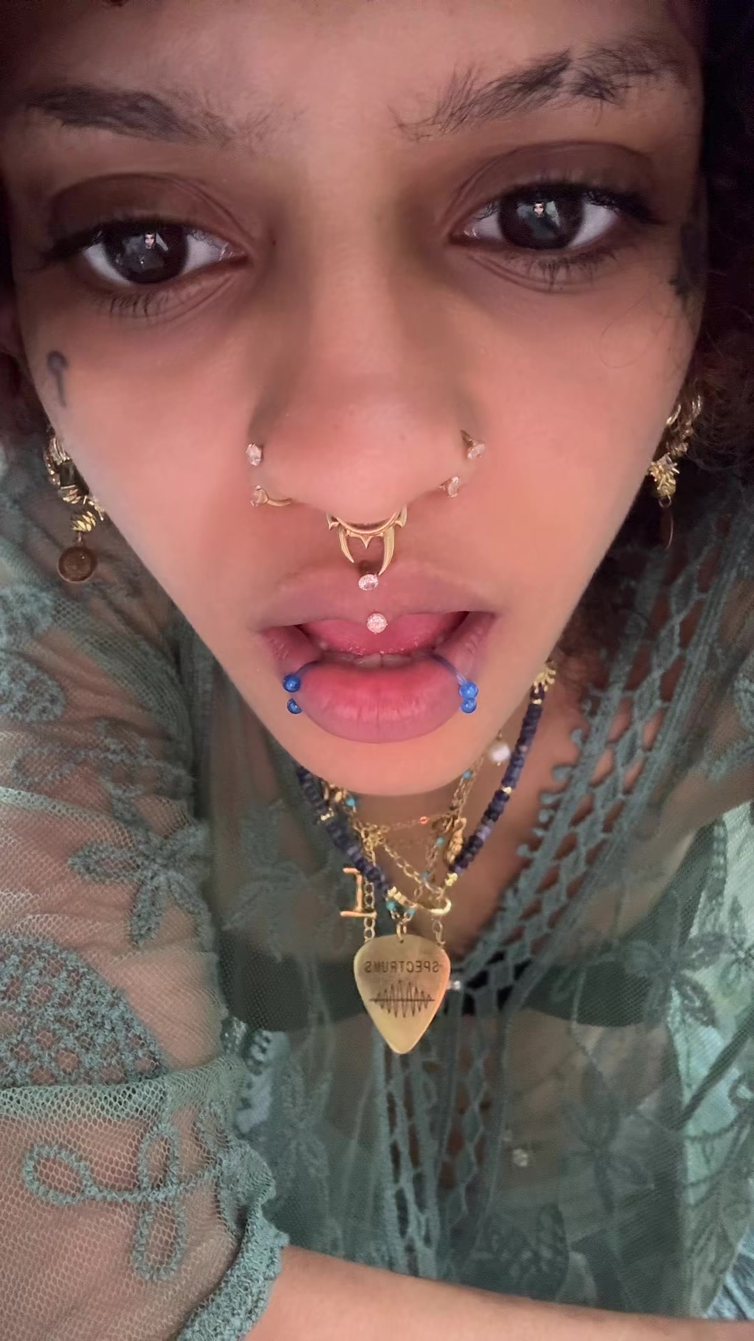 @theinfiniteissa