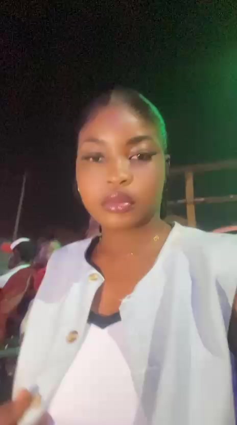 @TL ♥️💋