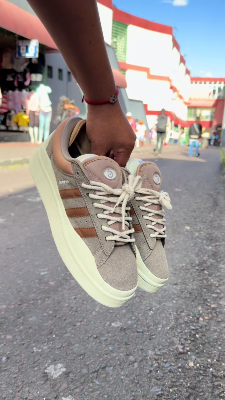 @𝘜𝘙𝘉𝘈𝘕 𝘚𝘕𝘌𝘈𝘒𝘌𝘙𝘚