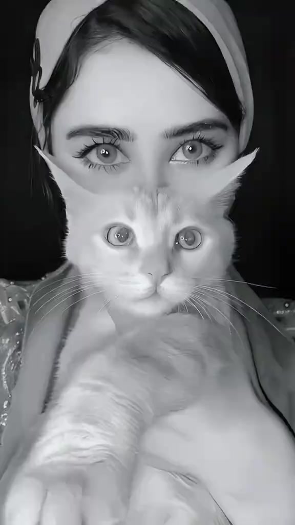 @🦄𝙀𝙯ل𝙮𝙣🌈