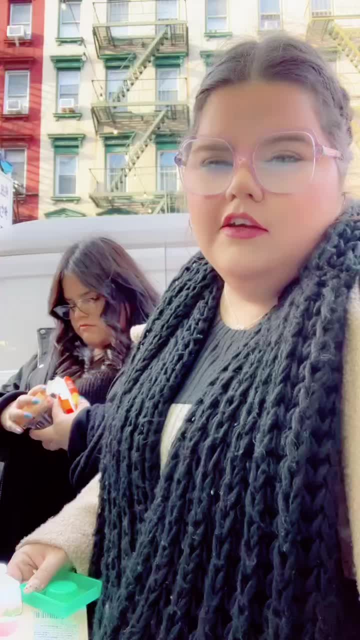 @hillarysalinas24