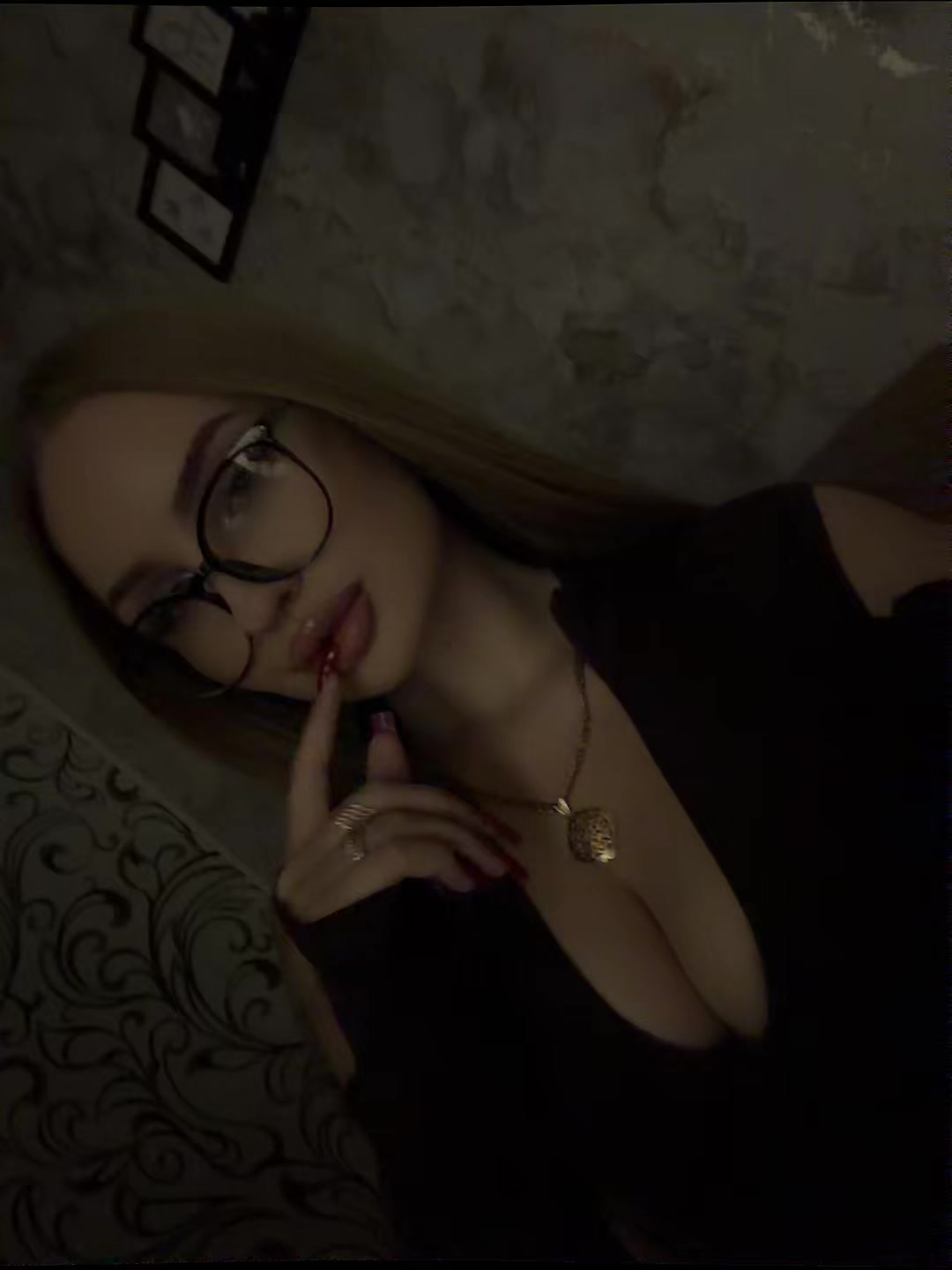 @Дарина