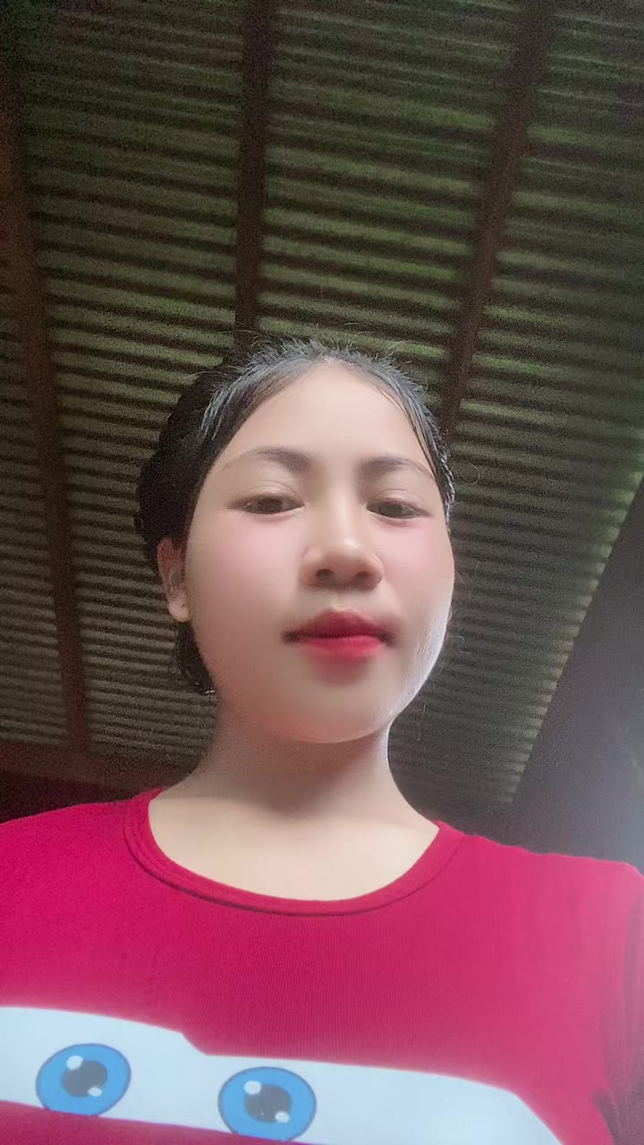 @ເດັກລາວ ສາວບ້ານປົ່ງ