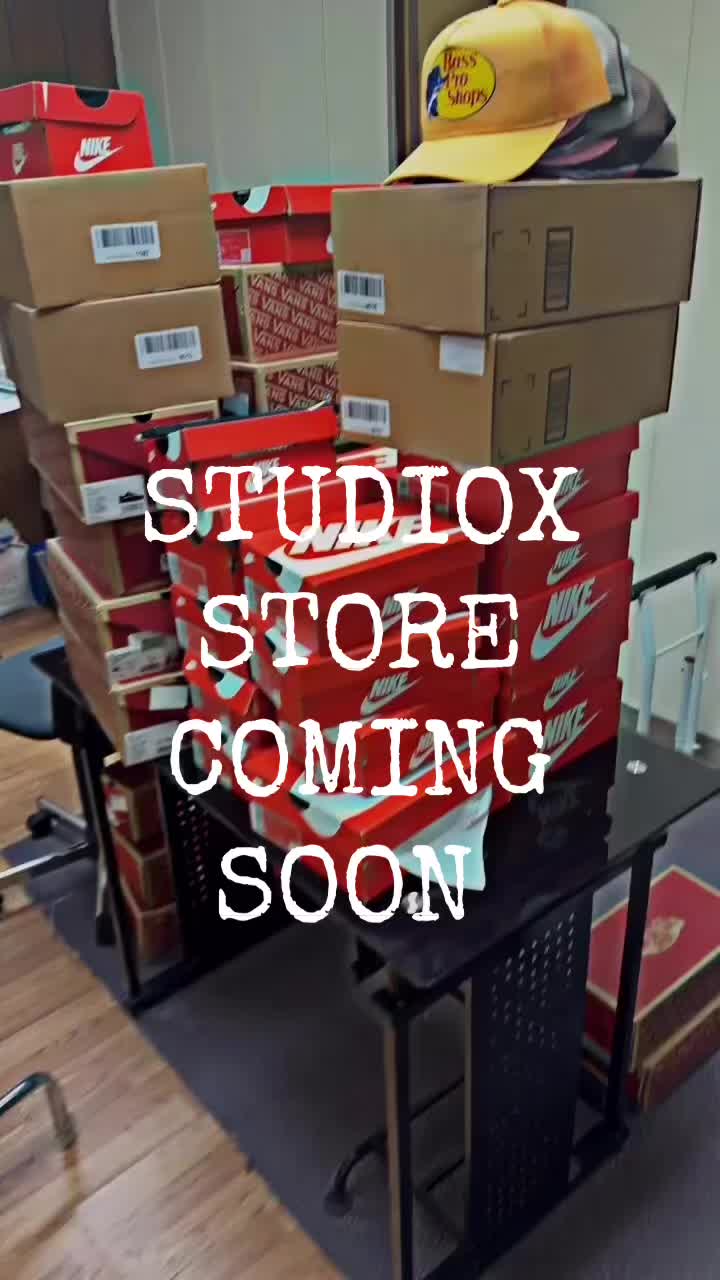 @RicoVisualz