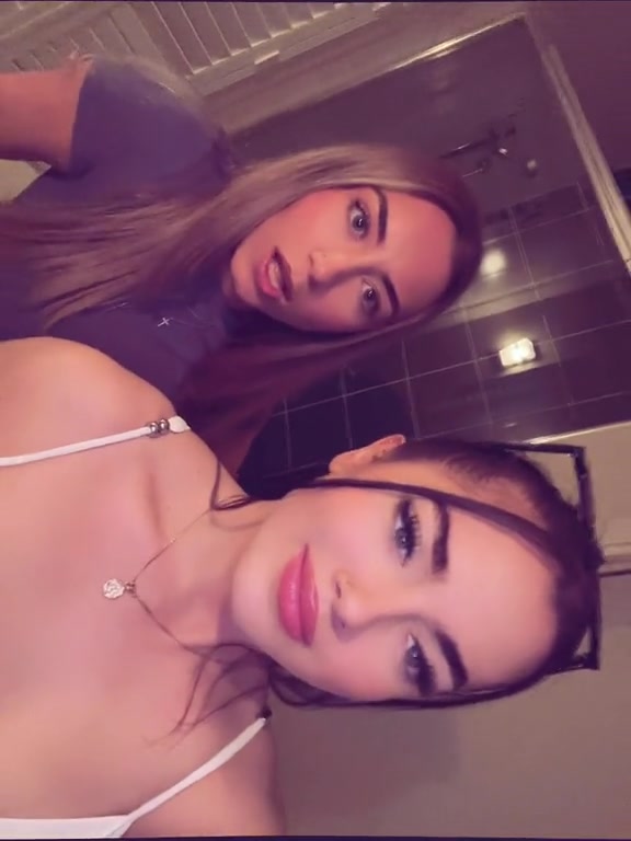 @AngeliqueGermano