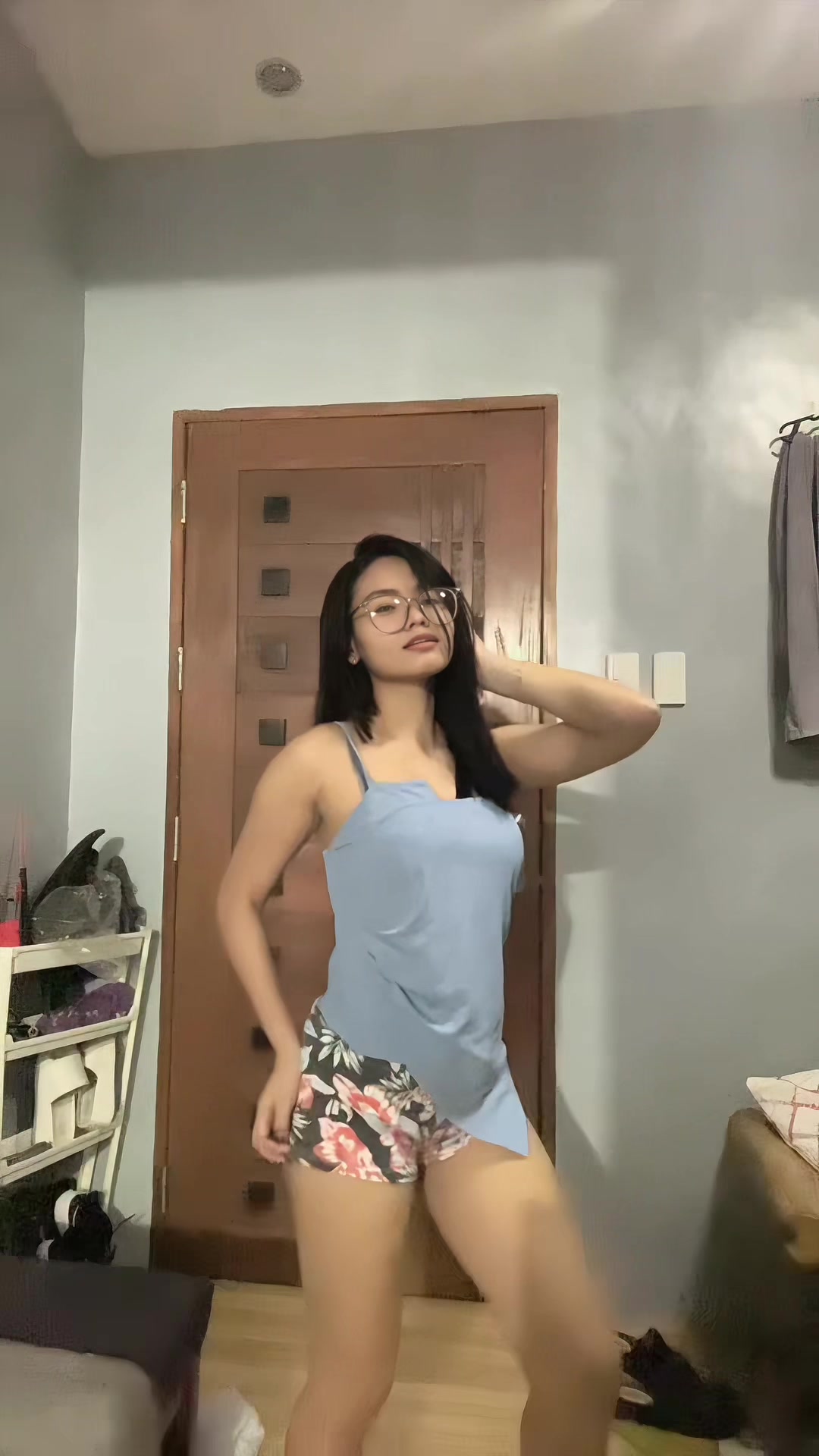 @Yeniverse_