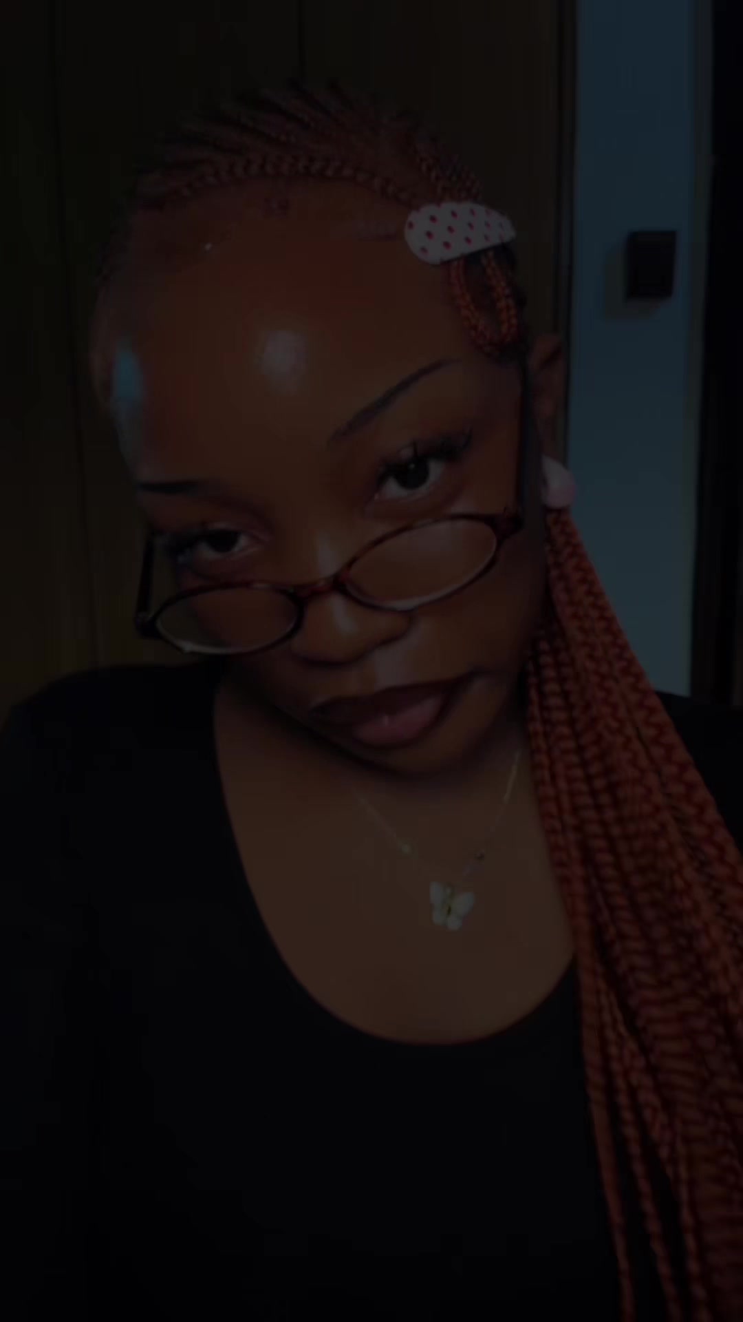 @Brownie.A>🧝🏽&zwj;♀️