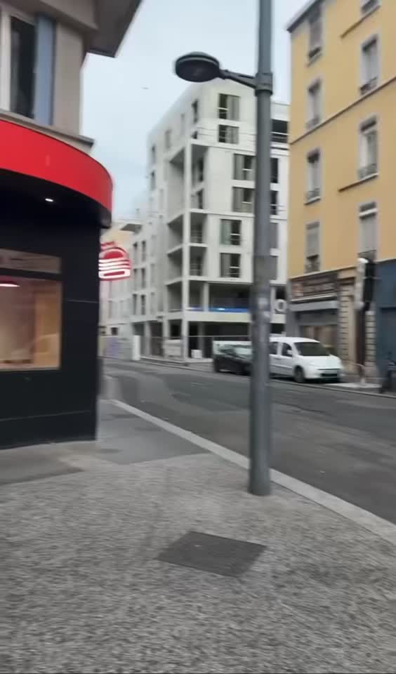 @A S H