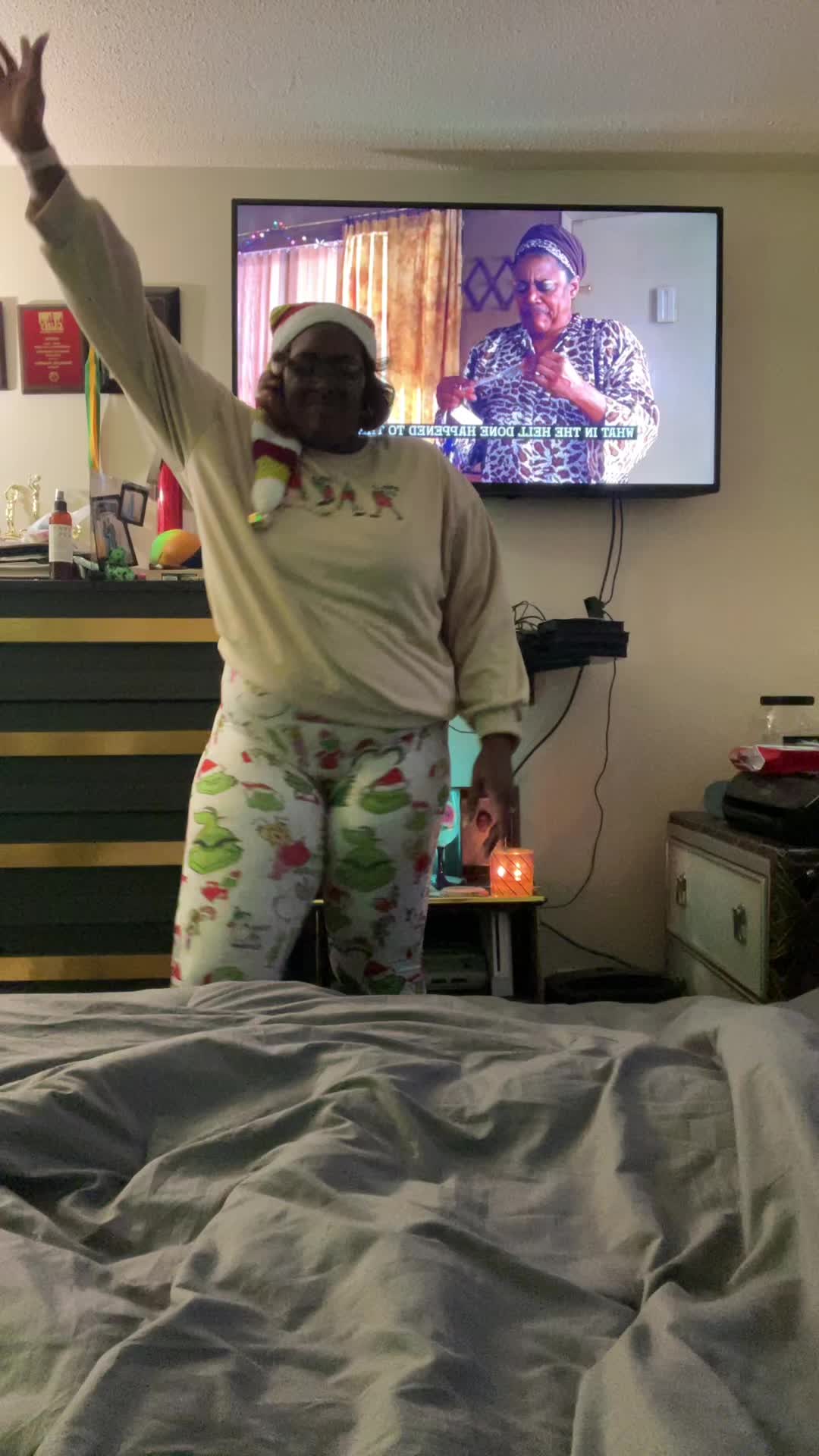 @HookedOnKim_LLC