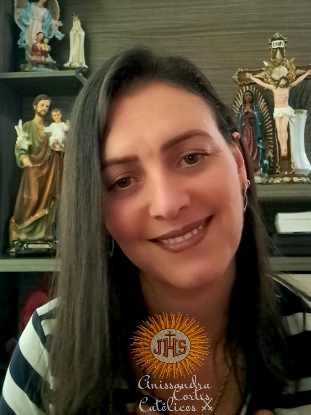 @Anissandra cortes católicos