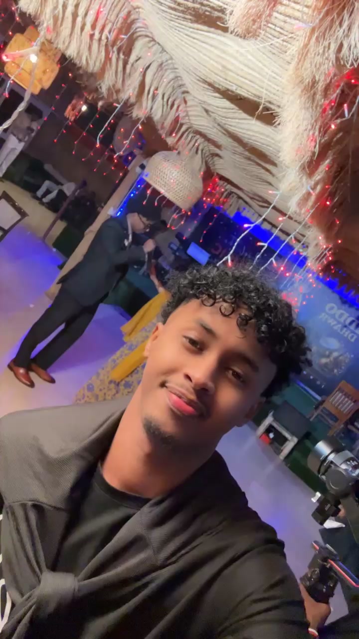 @unvailabl3_