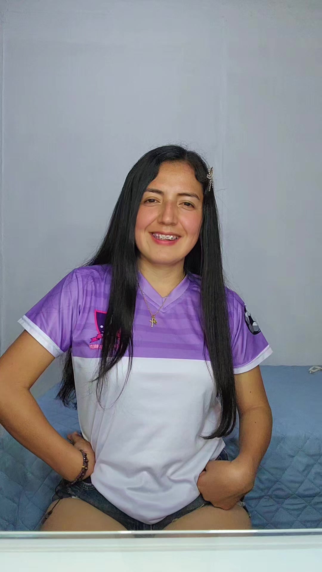 @Ni&ntilde;a de la sonrisa. te sigue