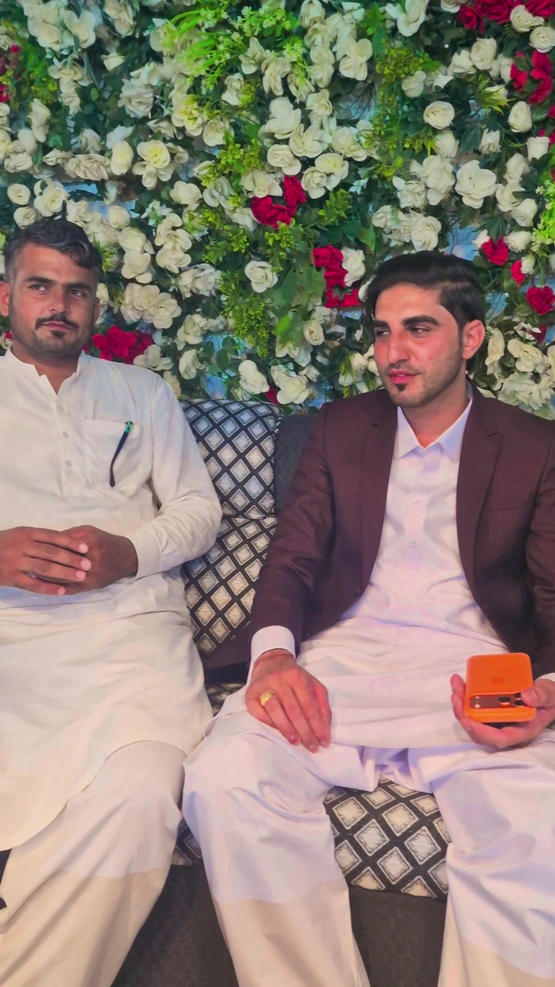@shuJaa_Bhai