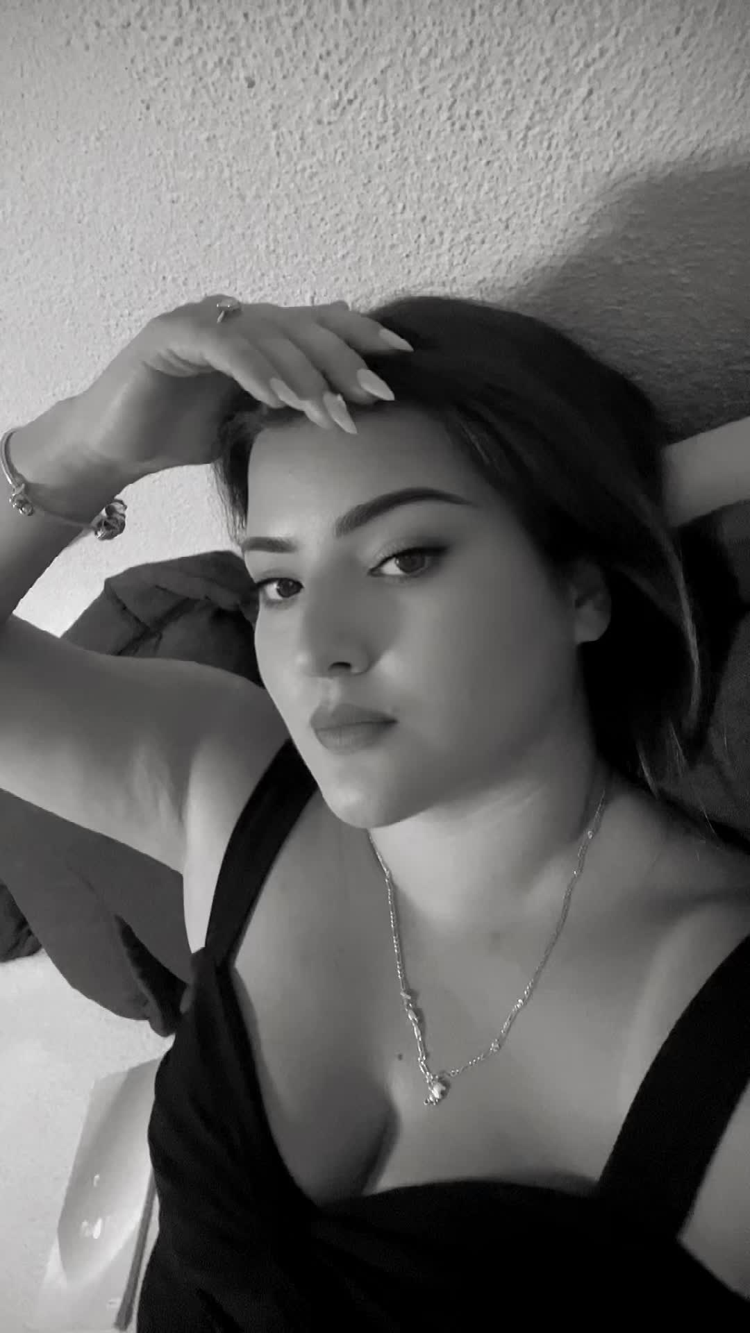 @Amina✨