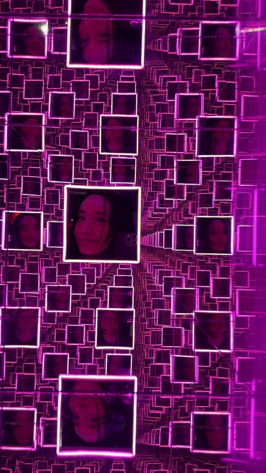 @myriamrek