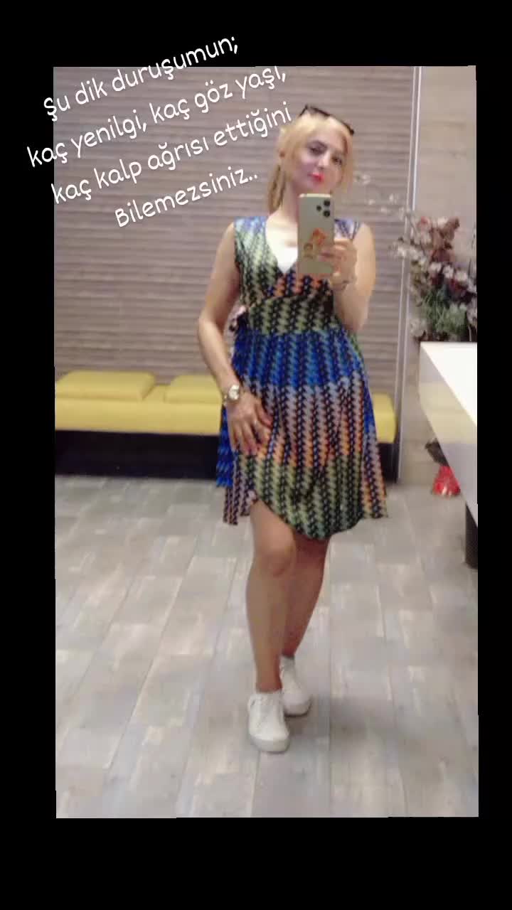 @emellebeauty
