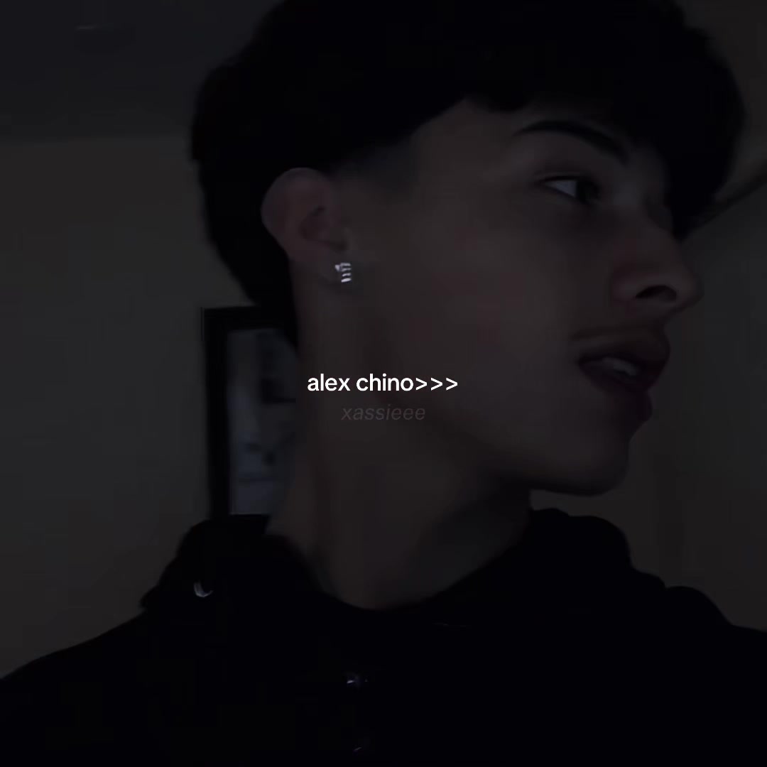 @xassieee