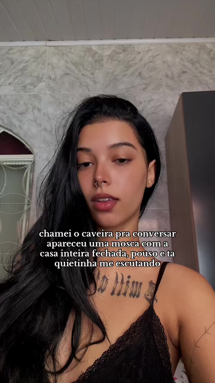 @Livya d Menina🦇🩷