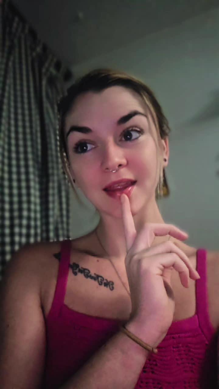 @Katiie_Kiwi 🥝🇨🇦