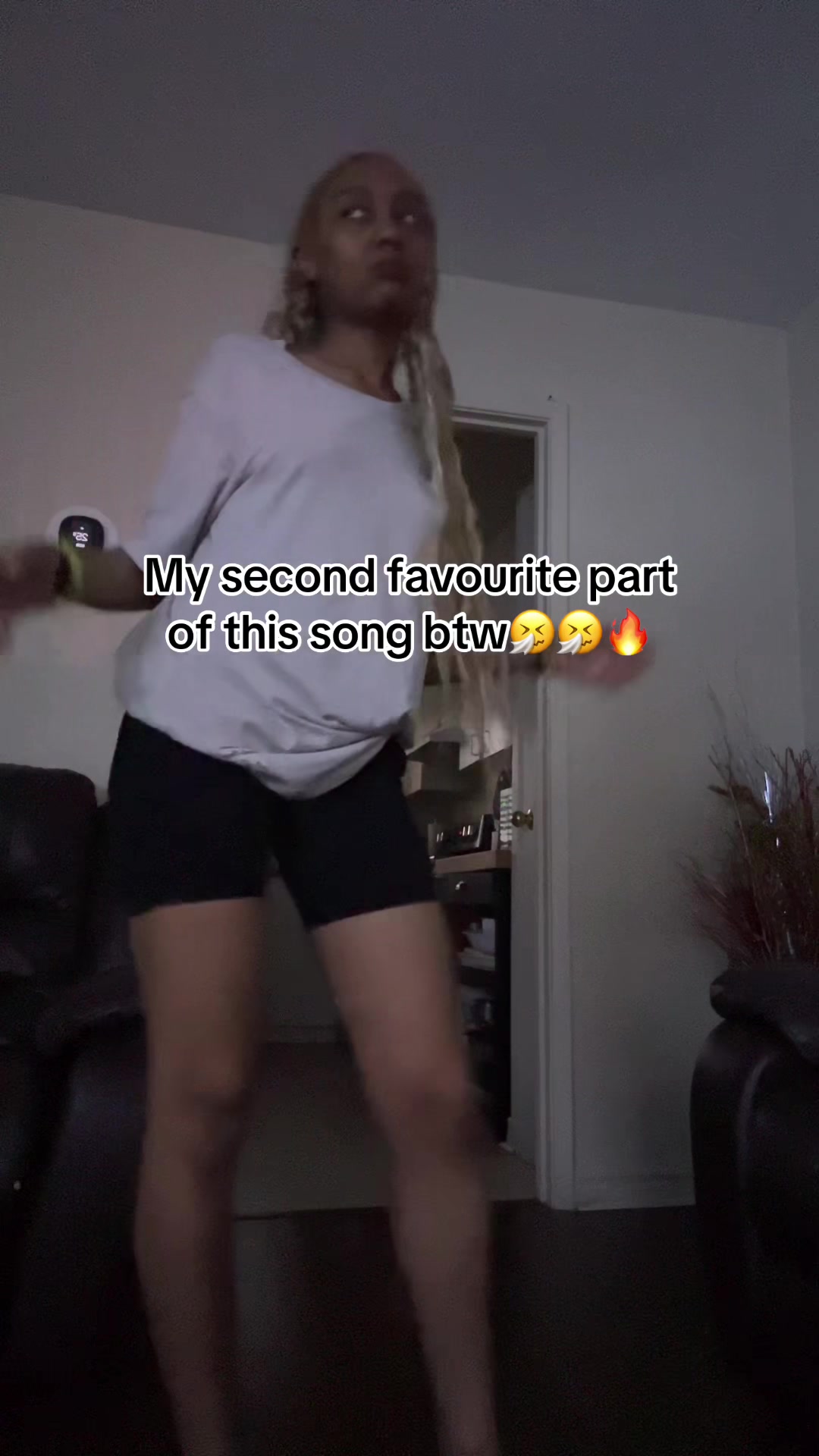 @🅿️ETIT WAIST!😝🌶️