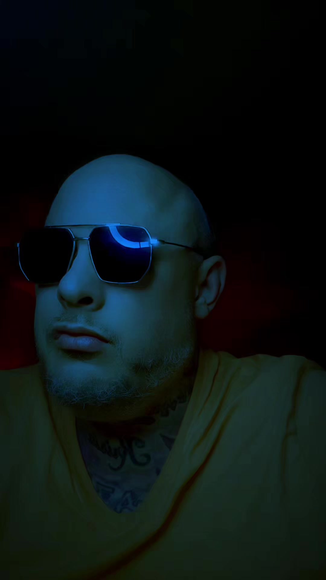 @Guru, aka FAMOUS GorillaMAN