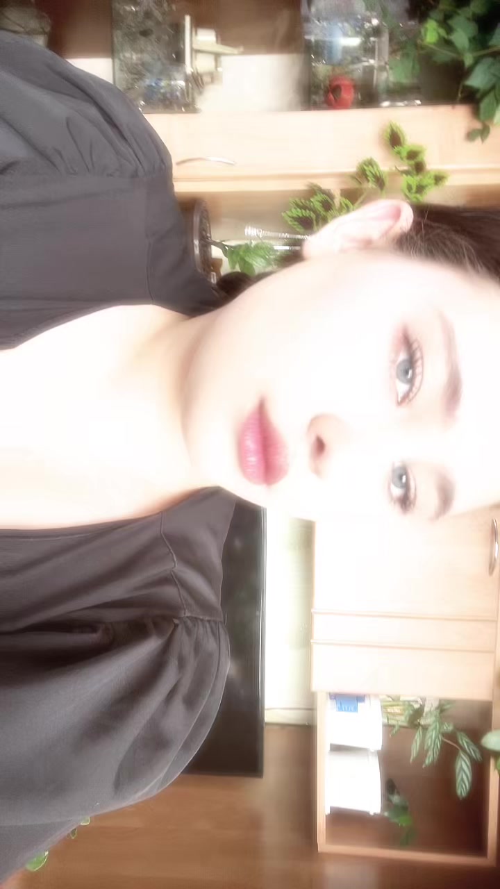 @Красоточка 🥰