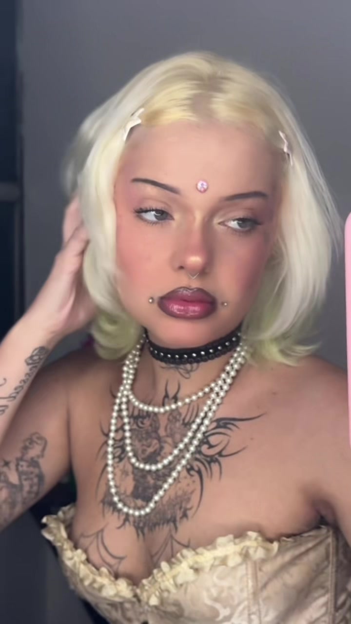 @.˚✮🎧✮˚.⋆*ੈ✩‧₊˚