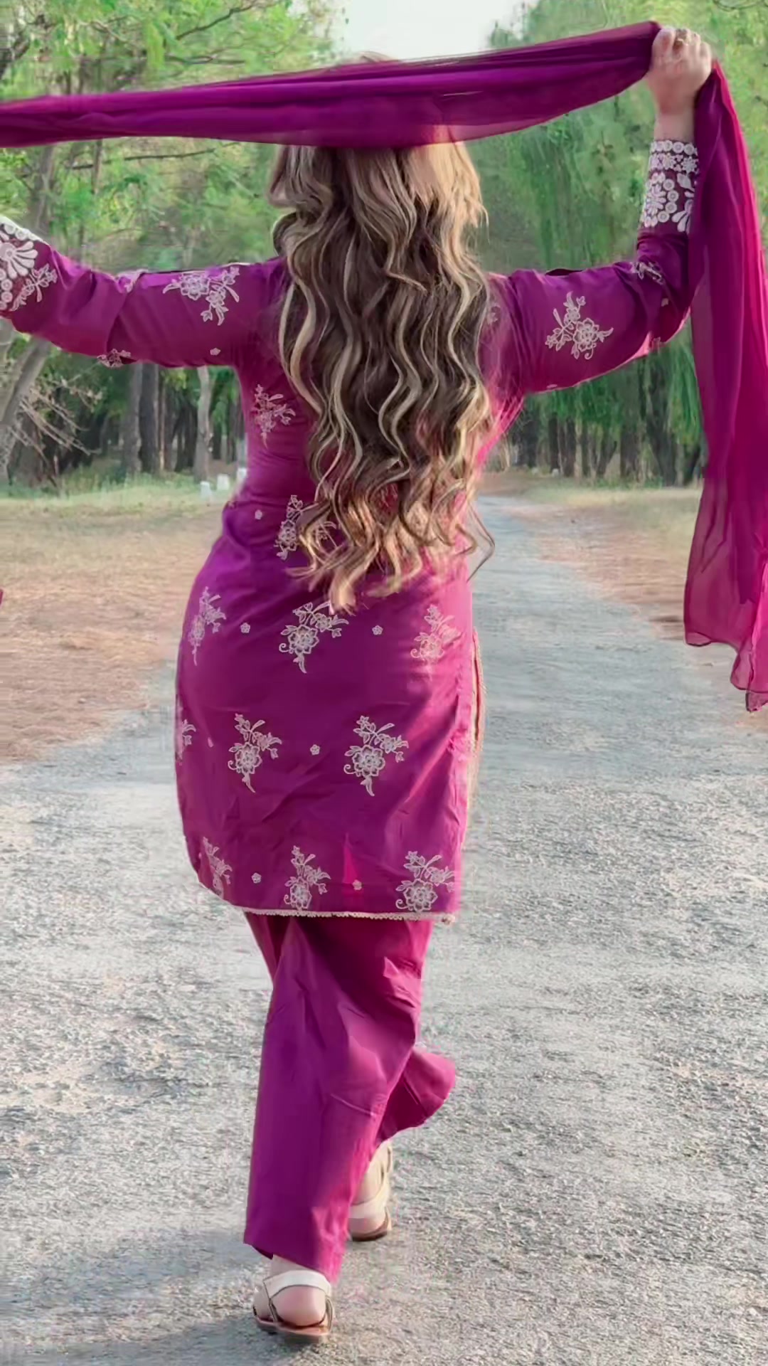 @❤️Waffa khan  &hearts;️