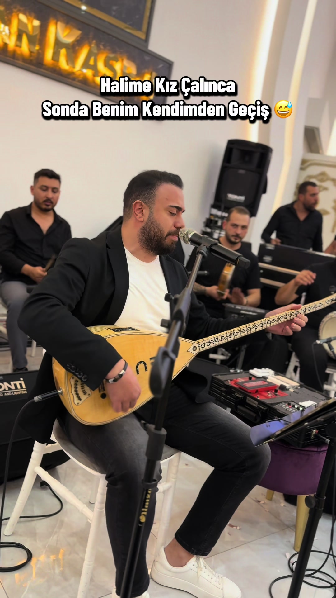 @Anıl Araz