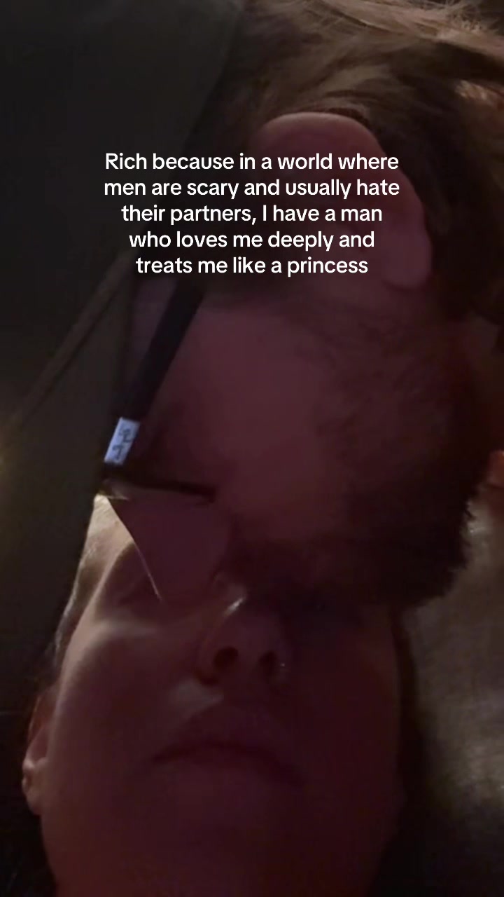 @eepqueen