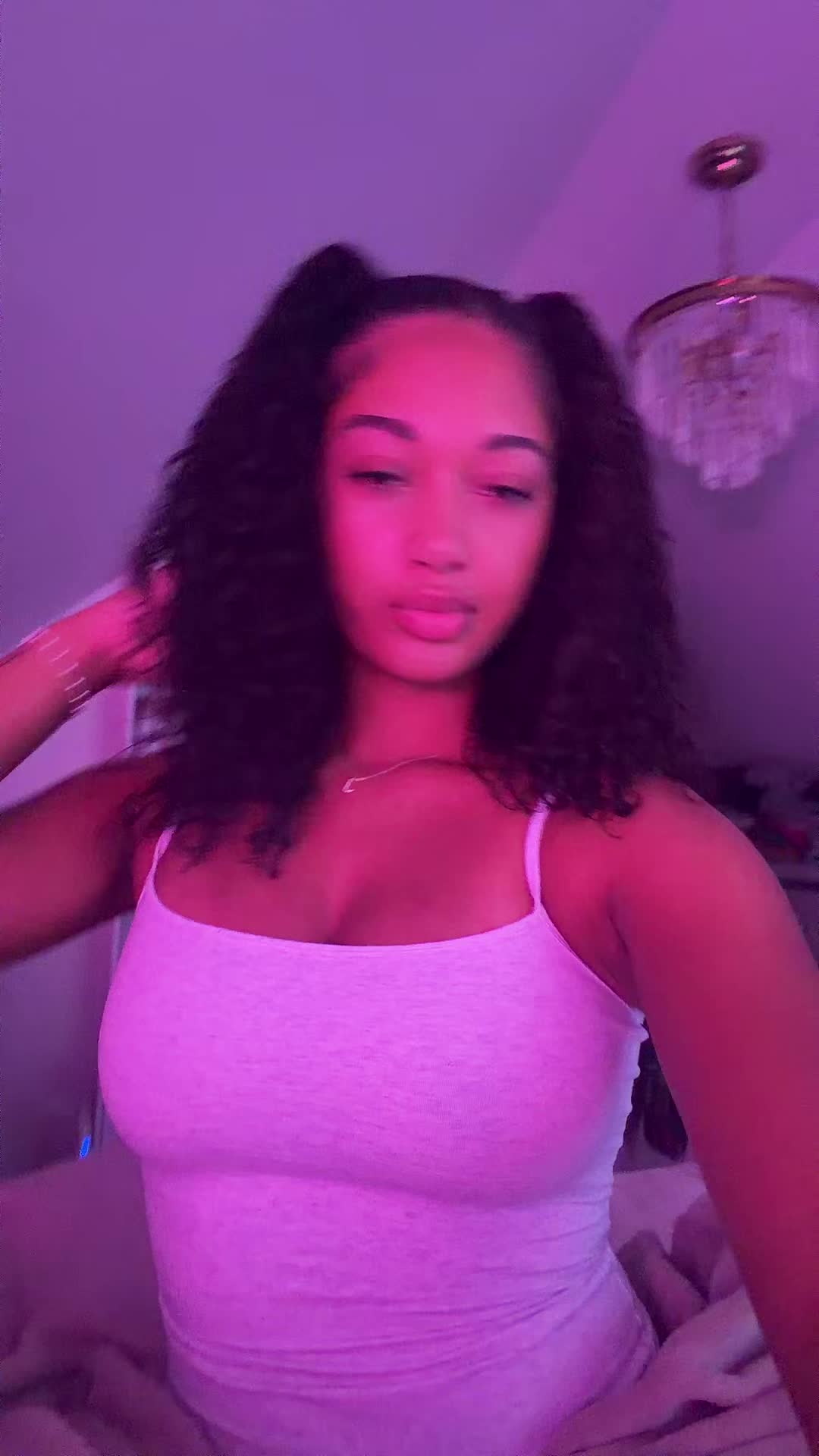 @Jade Perry