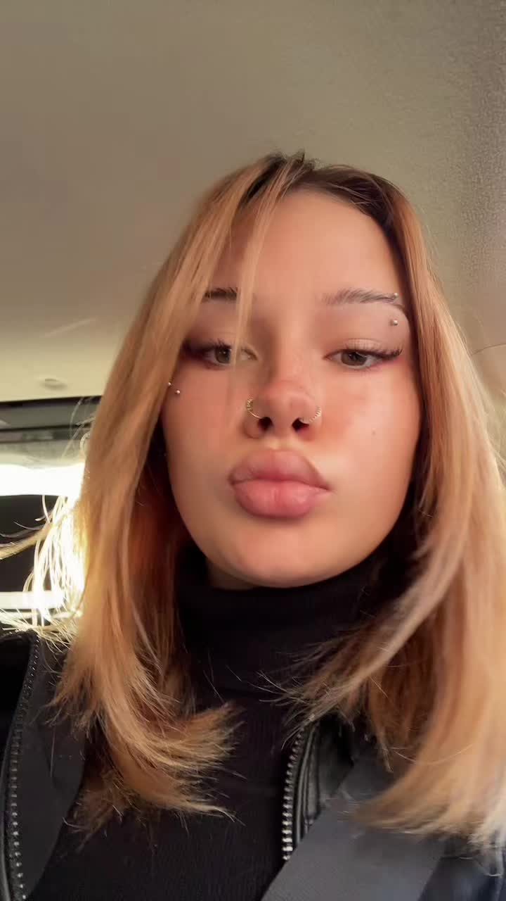 @🏃♀️➡️