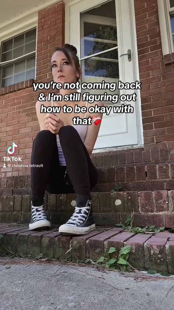 @christina🤍