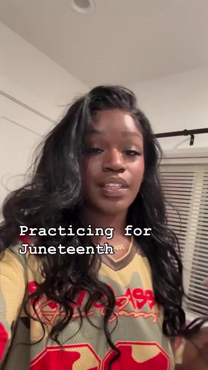 @NylonsClub