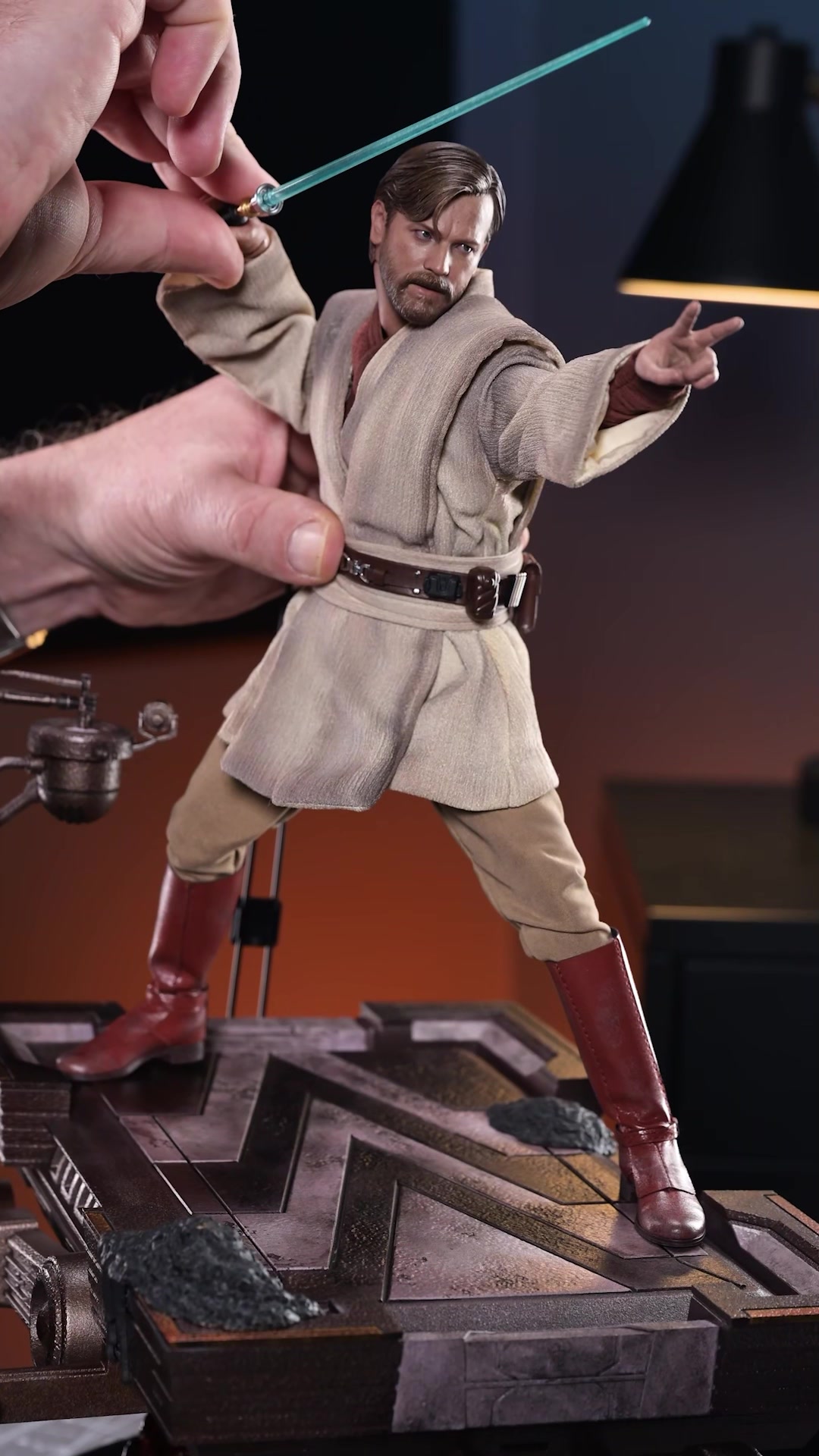 @Sideshow Collectibles