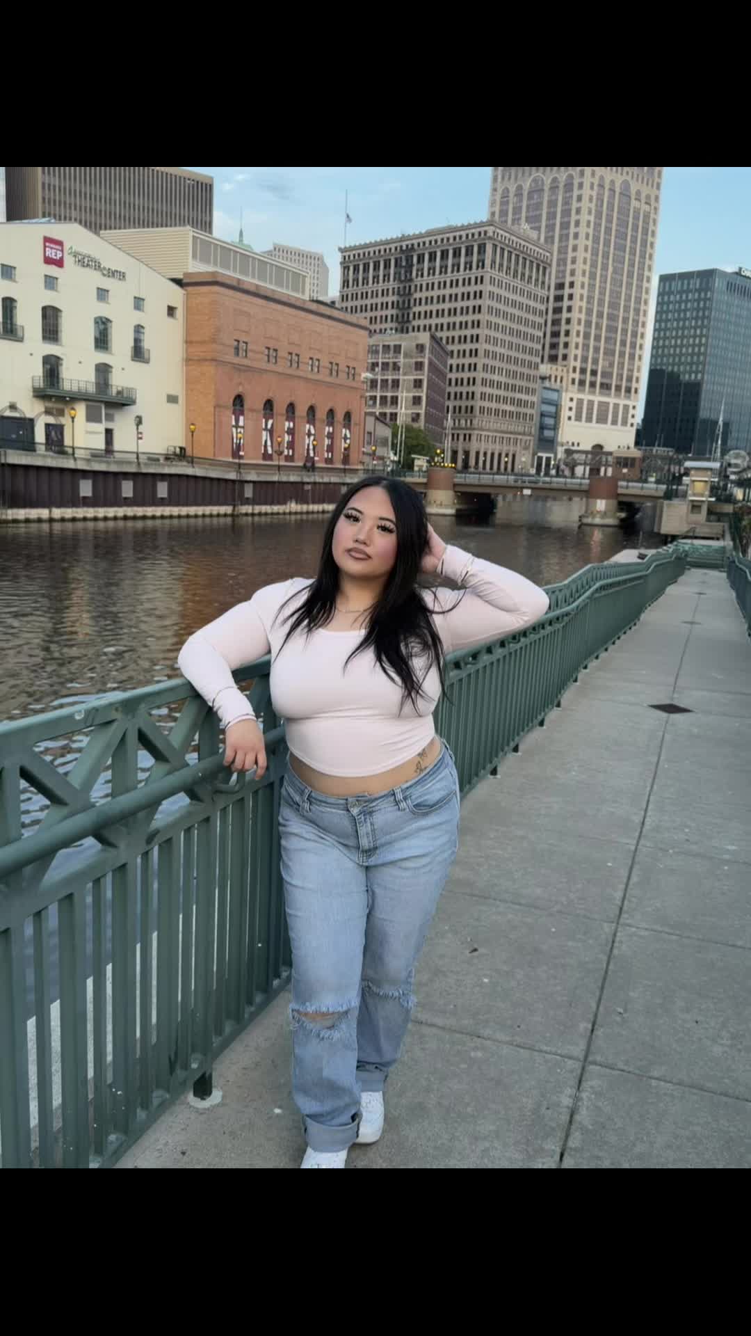 @ahawjxo