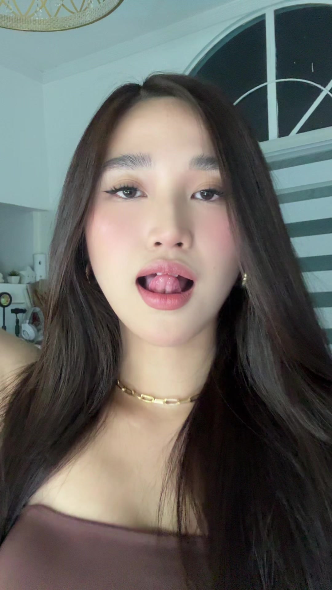 @ryllah mata ♡