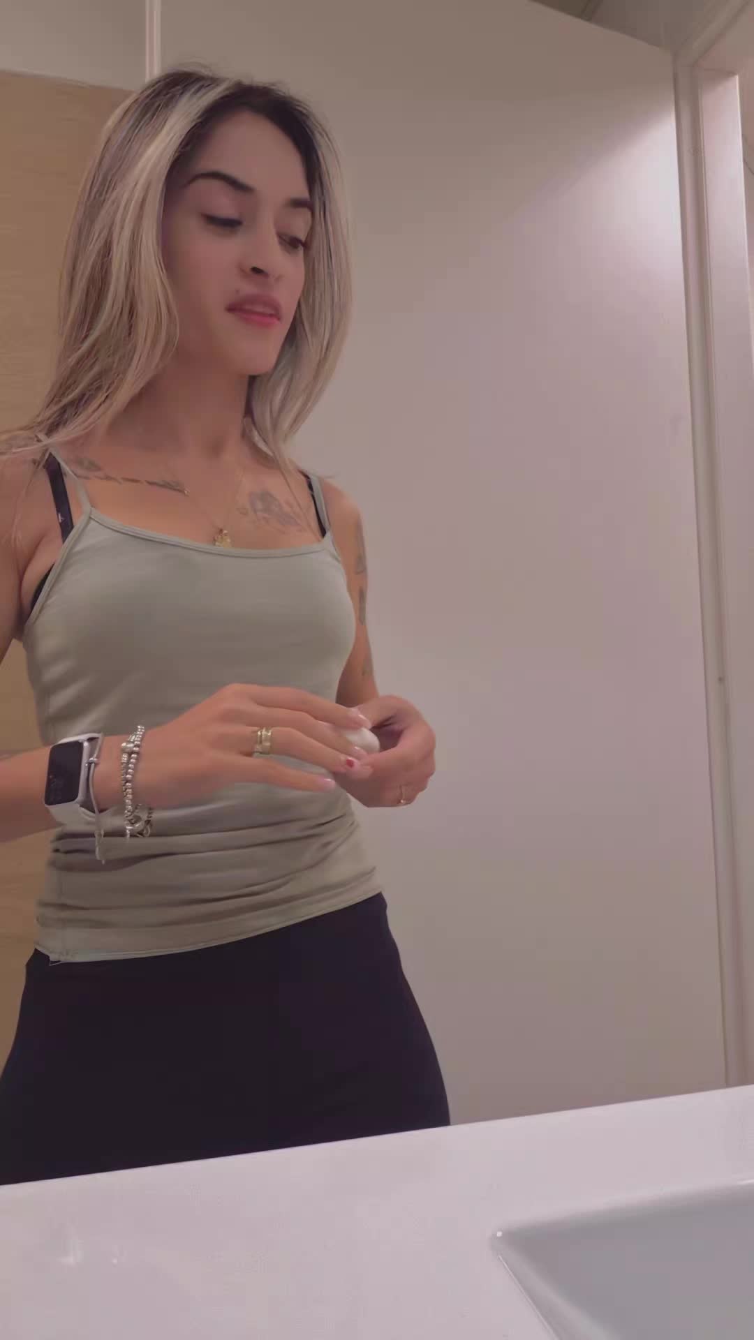 @anaiasmyna2020