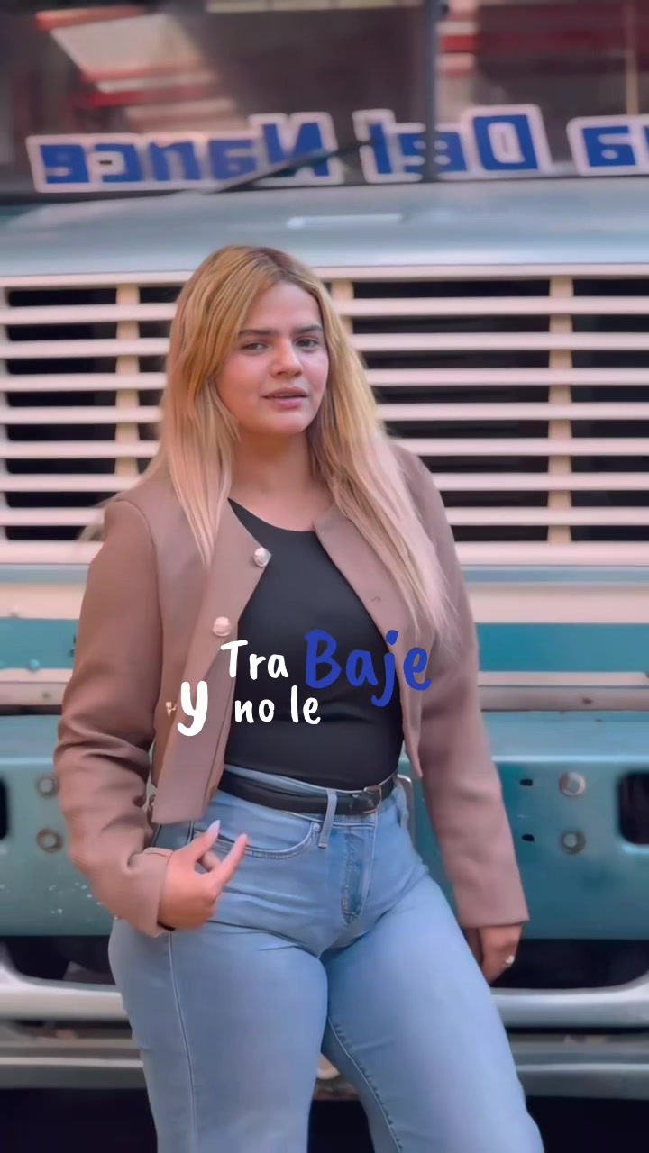 @️Jennifer Bland&oacute;n🦦🚍