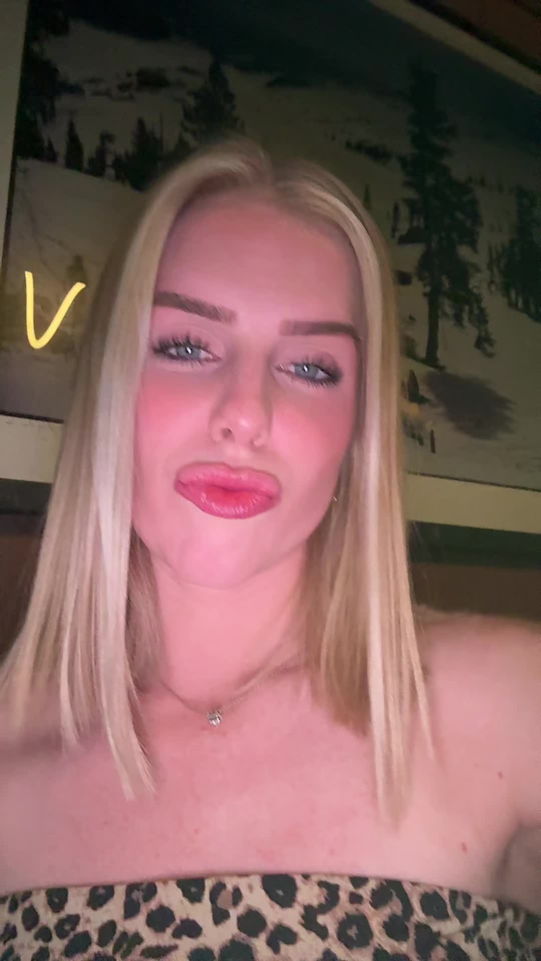 @T